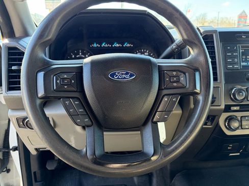 Used 2018 Ford F450 XL w/ Power Equipment Group image 18