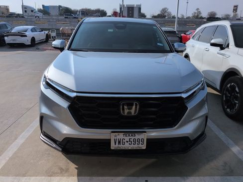 Used 2025 Honda CR-V EX-L image 2