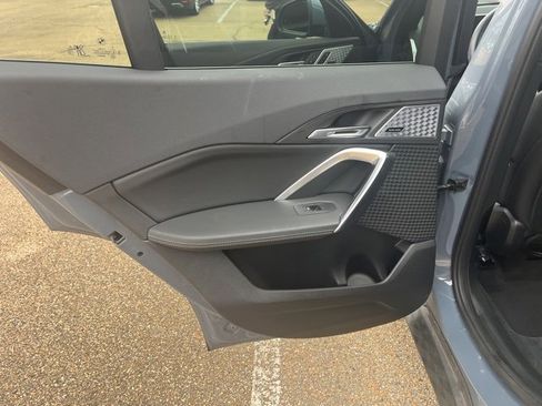 Used 2025 BMW X2 xDrive28i image 12