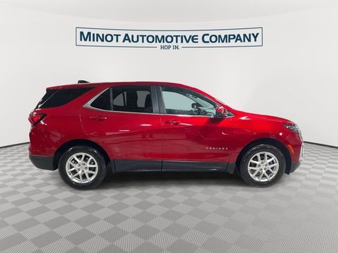 Used 2022 Chevrolet Equinox LT AWD/4WD image 9