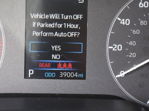 Certified 2024 Toyota Corolla SE image 32