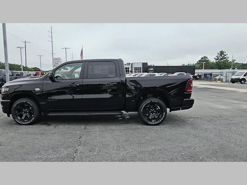 New 2026 RAM 1500 Express AWD/4WD image 28