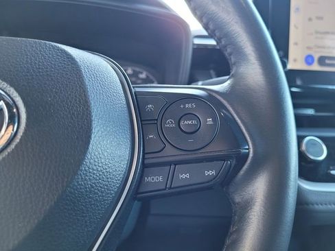Used 2024 Toyota Corolla SE image 14