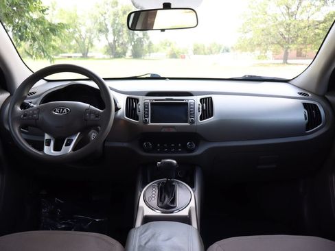 Used 2011 Kia Sportage LX w/ Convenience Pkg FWD image 16