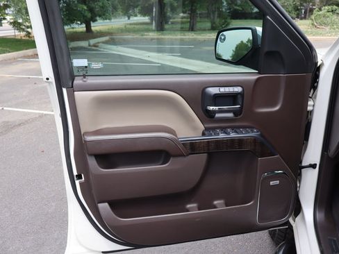 Used 2014 GMC Sierra 1500 Denali AWD/4WD image 24