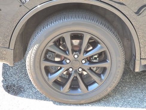 Used 2018 Dodge Durango GT w/ Premium Group AWD/4WD image 11