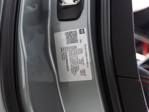 Used 2024 Chevrolet Corvette Z06 RWD image 35