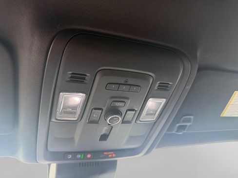 Certified 2024 Chevrolet Tahoe Premier AWD/4WD image 23