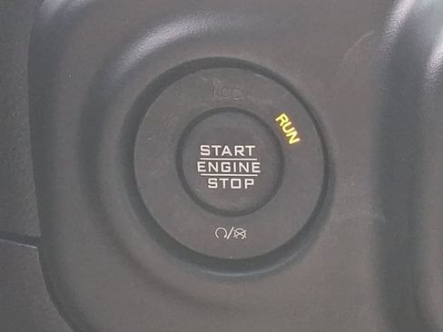 Used 2021 Jeep Wrangler Unlimited Sport AWD/4WD image 27