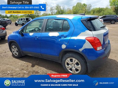 Used 2016 Chevrolet Trax LS w/ LPO, Protection Package FWD image 3