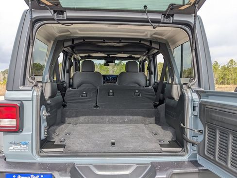 Used 2025 Jeep Wrangler Unlimited Sport S 4xe image 40