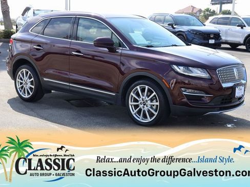 Used 2019 Lincoln MKC Reserve w/ MKC Climate Package image 1