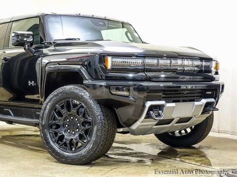 New 2026 GMC Hummer EV SUV AWD/4WD image 2
