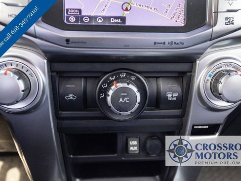 Used 2017 Toyota 4Runner SR5 Premium image 37