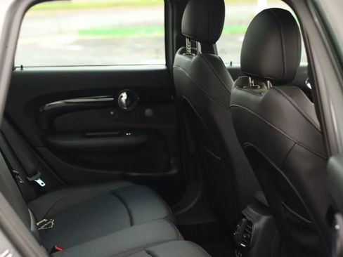 Used 2020 MINI Cooper Clubman S w/ Premium Package image 37