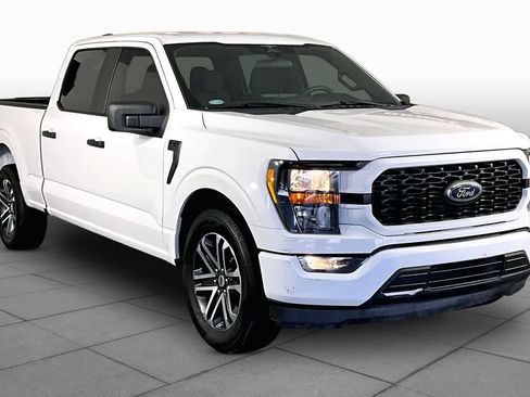 Used 2023 Ford F150 XL w/ STX Appearance Package RWD image 3