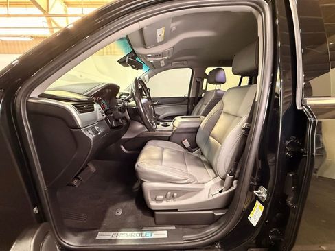 Used 2020 Chevrolet Tahoe LT image 17