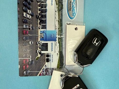 Used 2022 Honda CR-V EX image 4