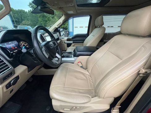 Used 2016 Ford F150 Lariat w/ Equipment Group 502A Luxury AWD/4WD image 20