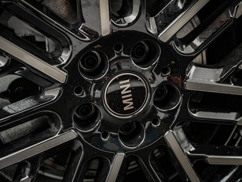 New 2026 MINI Cooper S image 9