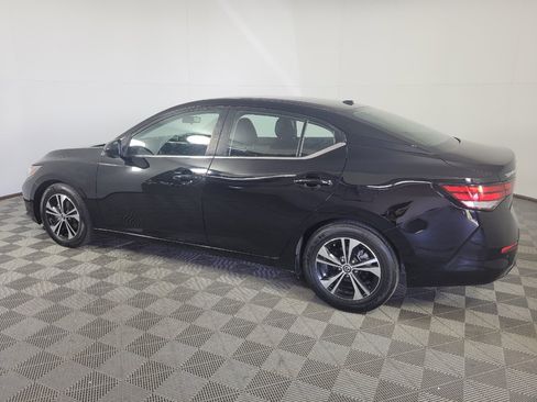 Used 2021 Nissan Sentra SV FWD image 3