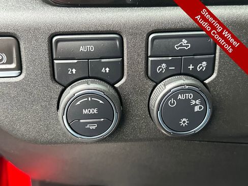 Used 2023 Chevrolet Silverado 1500 LT image 35