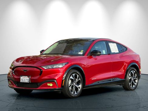 Used 2022 Ford Mustang Mach-E Premium image 8