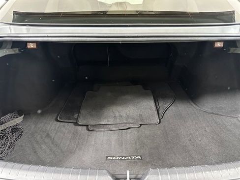 Used 2021 Hyundai Sonata Limited image 26