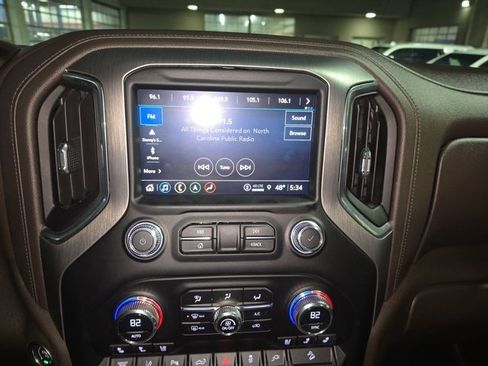 Used 2023 GMC Sierra 2500 Denali image 19