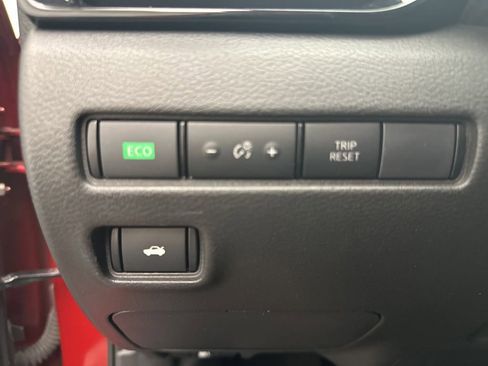 Used 2022 Nissan Sentra SR FWD image 23
