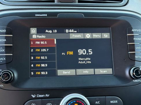 Used 2019 Kia Soul + FWD image 20