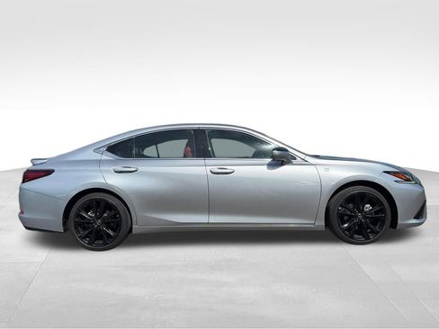 Used 2023 Lexus ES 350 F Sport w/ Accessory Package (Z2) FWD image 2