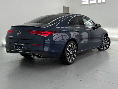 Used 2023 Mercedes-Benz CLA 250 image 8