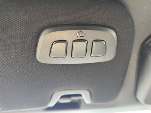 Used 2020 Ford Mustang Premium RWD image 15