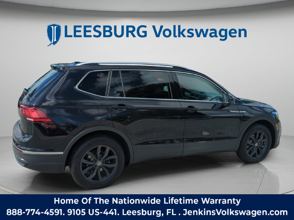 Used 2024 Volkswagen Tiguan SE FWD image 5