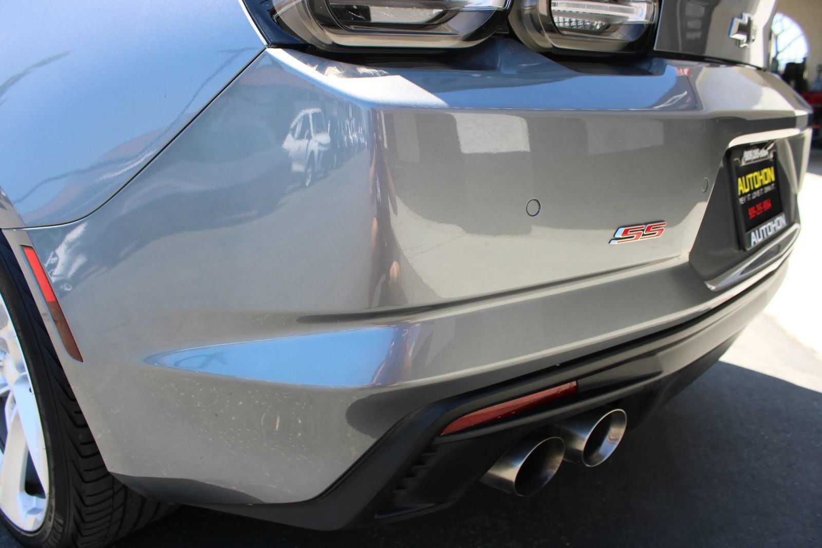 Used 2019 Chevrolet Camaro SS RWD image 30