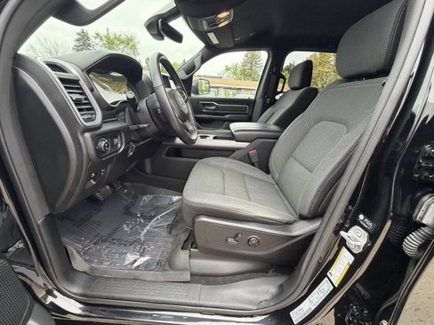 Used 2021 RAM 1500 Big Horn AWD/4WD image 11