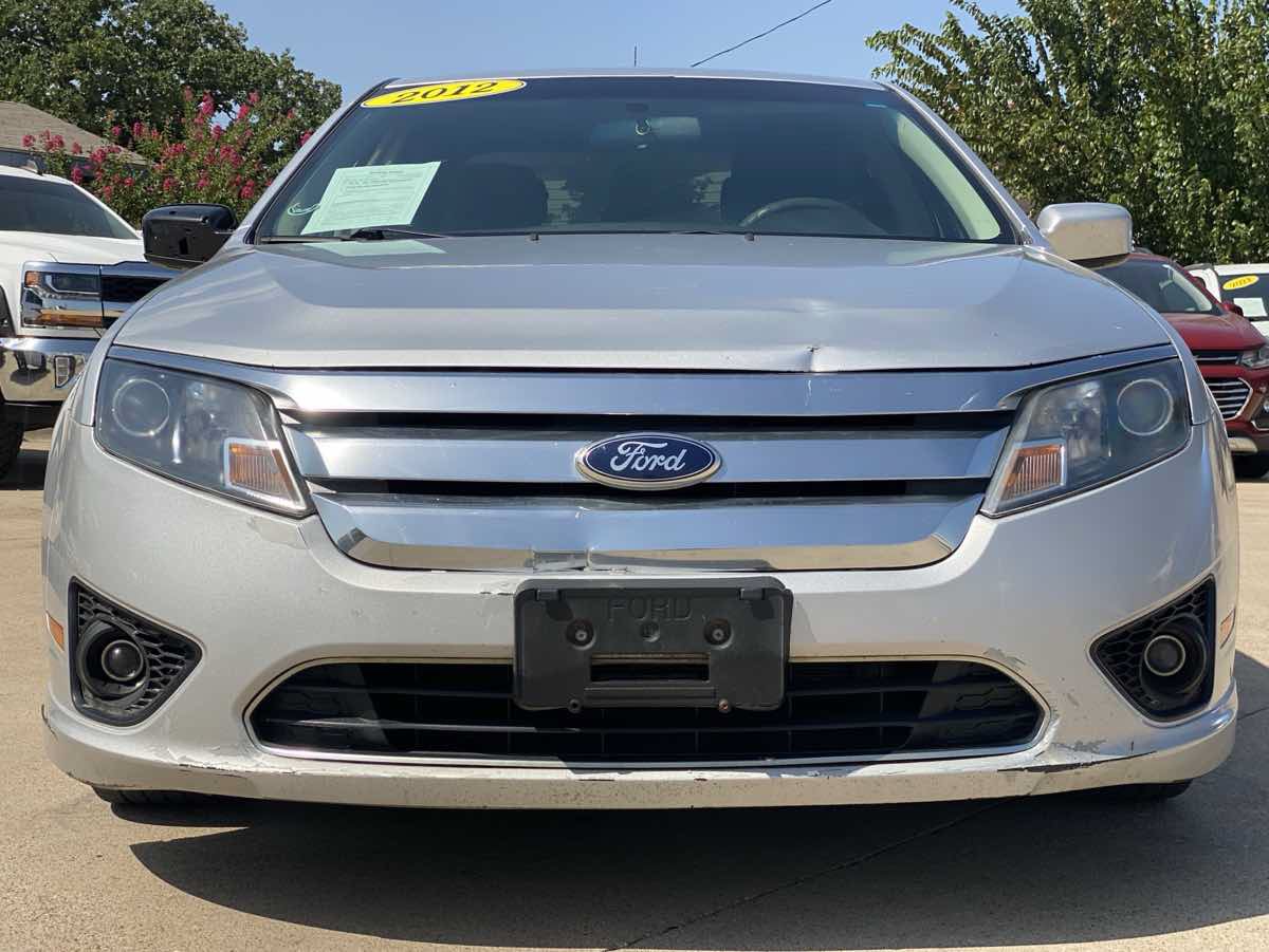 Used 2012 Ford Fusion SE FWD image 3