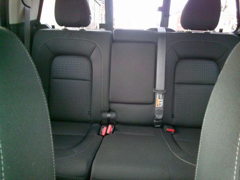 Used 2022 GMC Canyon Elevation w/ Trailering Package image 21