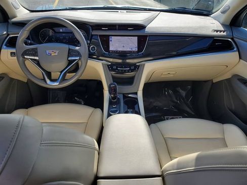 Certified 2024 Cadillac XT6 Premium Luxury w/ LPO, Floor Liner Package AWD/4WD image 18
