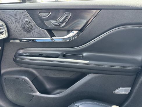 Used 2024 Lincoln Corsair Reserve w/ Equipment Group 201A image 22