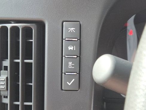 New 2026 GMC Savana 2500 Work Van w/ Driver Convenience Package image 10