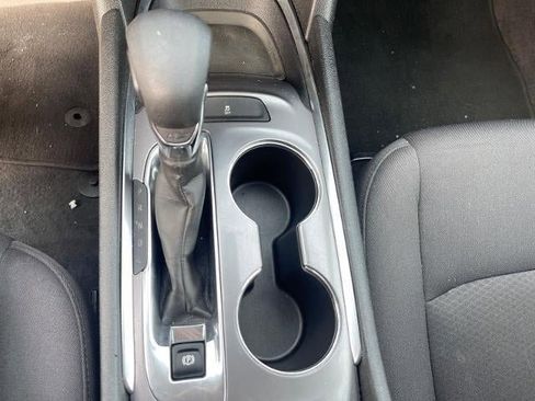 Used 2023 Chevrolet Malibu LT image 17