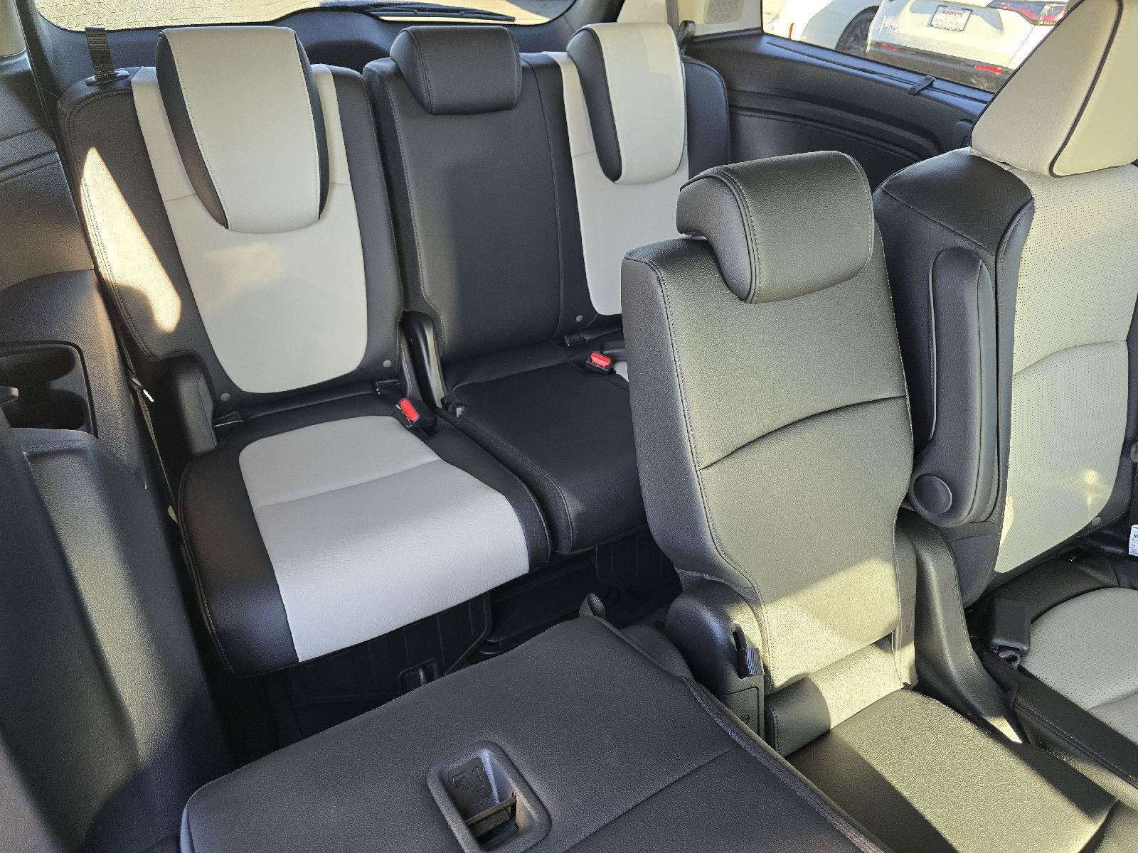 New 2027 Honda Odyssey Elite image 12