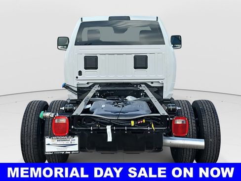 New 2026 RAM 3500 Tradesman AWD/4WD image 4