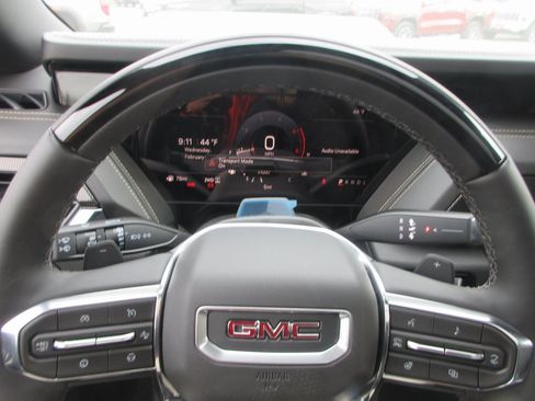 New 2026 GMC Yukon XL Elevation w/ Elevation Premium Package image 19