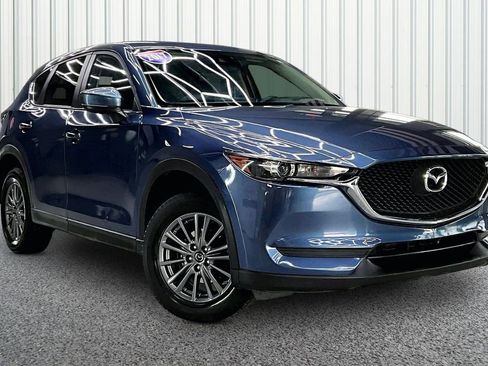 Used 2017 MAZDA CX-5 Sport FWD image 1
