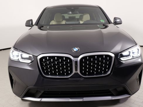 Used 2025 BMW X4 xDrive30i image 5