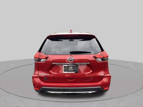 Used 2017 Nissan Rogue S w/ S Appearance Package AWD/4WD image 11