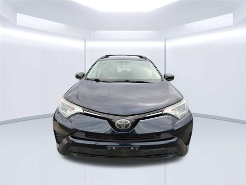 Used 2017 Toyota RAV4 LE w/ All Weather Liner Package AWD/4WD image 9